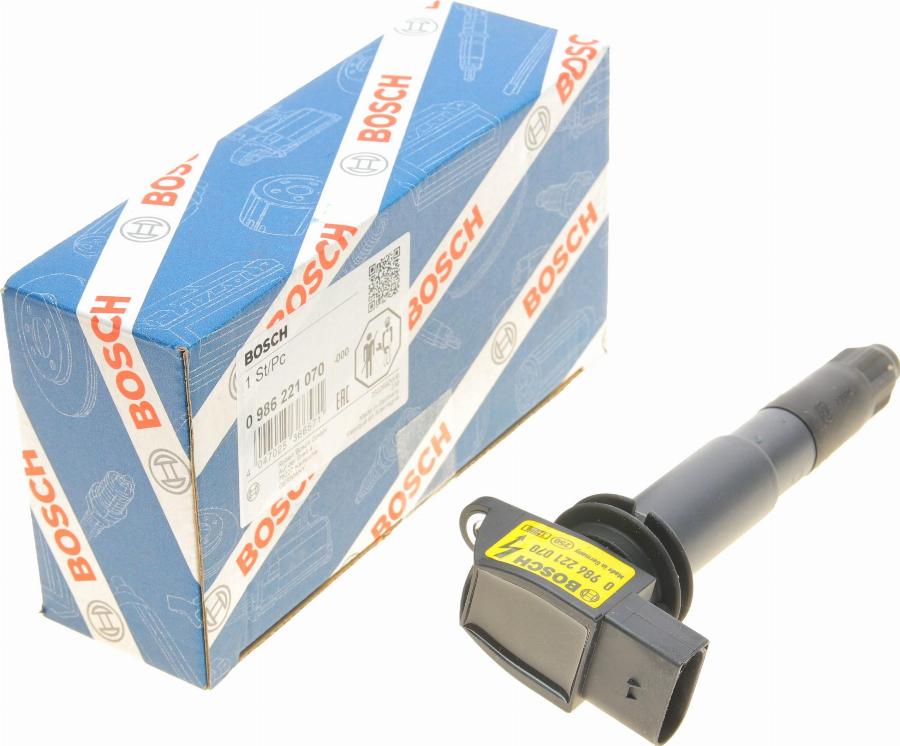 BOSCH 0 986 221 070 - Катушка зажигания abcparts.ee