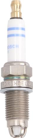 BOSCH 0 242 240 590 - Свеча зажигания abcparts.ee