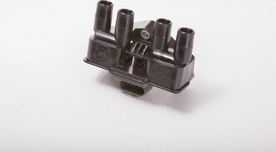 BOSCH 0 221 603 451 - Катушка зажигания abcparts.ee