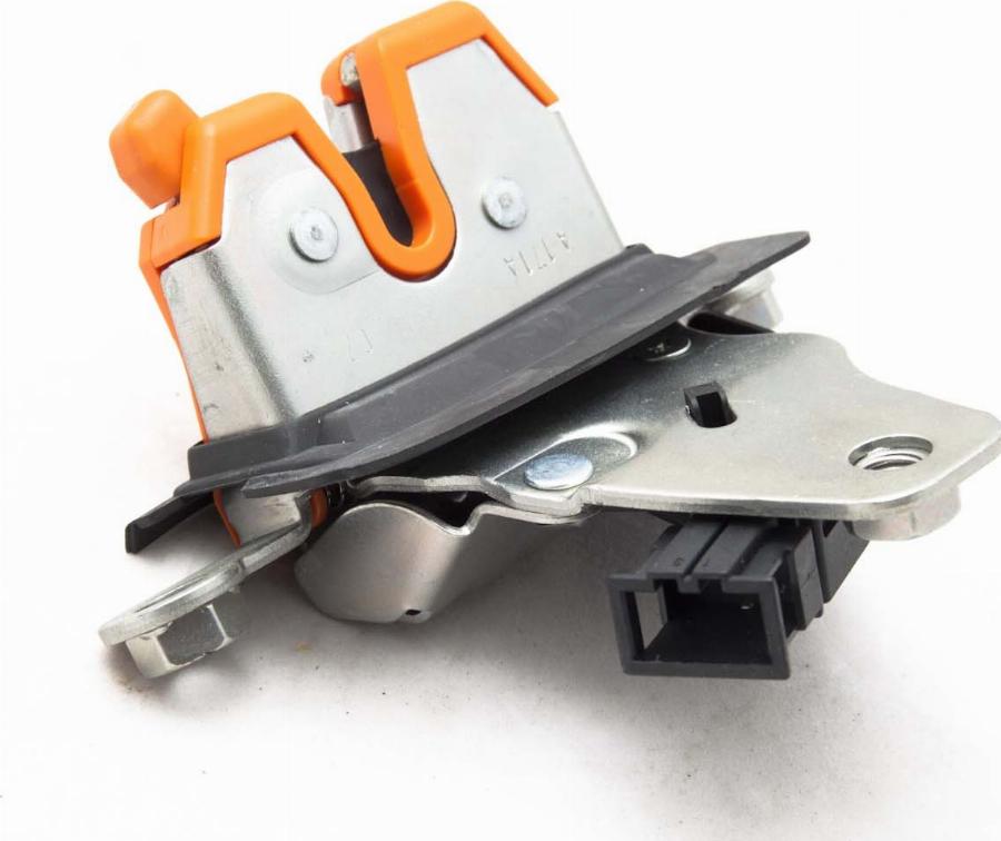 BRANO 113-913385-100 - Замок задней двери abcparts.ee