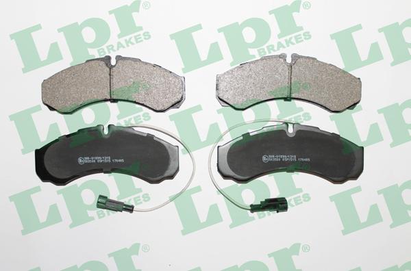 LPR 05P1515 - Тормозные колодки, дисковые, комплект abcparts.ee