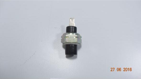 LUMAX 011-OPS-   - - Датчик, давление масла abcparts.ee