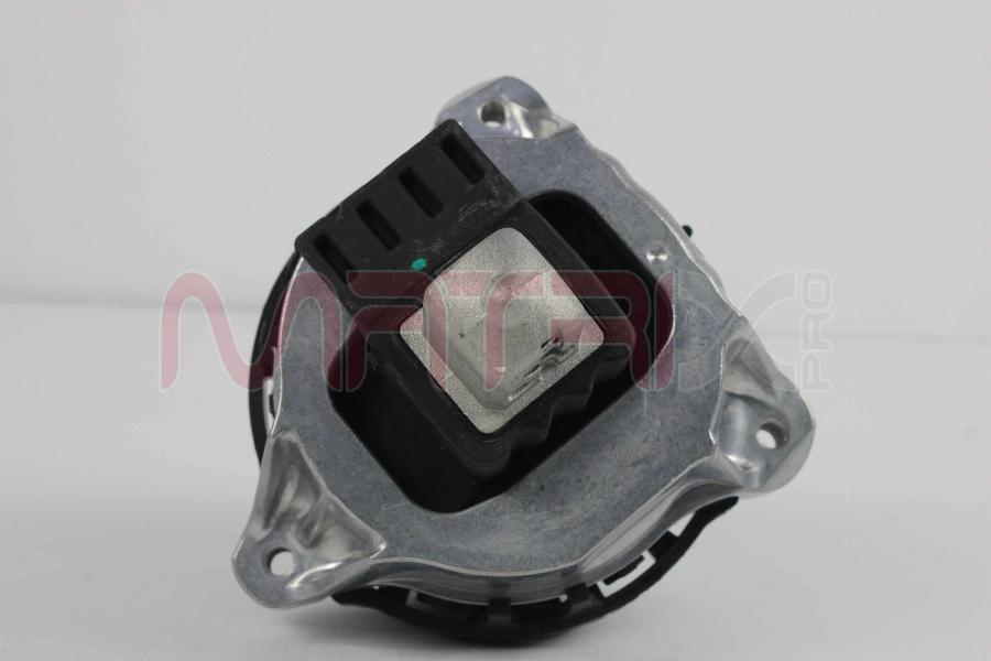 MATRIX PRO MX01240476 - Подушка, опора, подвеска двигателя abcparts.ee