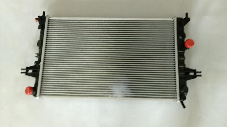 MOTRIO 8550508394 - Радиатор, охлаждение двигателя abcparts.ee