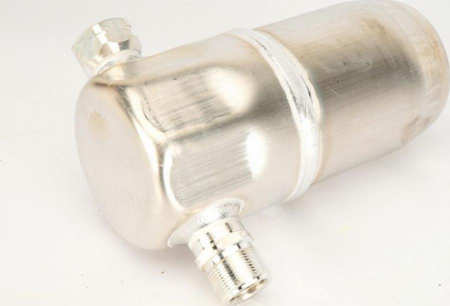 NRF 33081 - Осушитель, кондиционер abcparts.ee